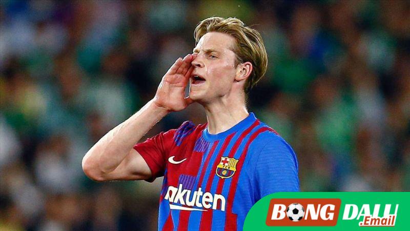 Frenkie De Jong xác lập cột mốc tại Barcelona