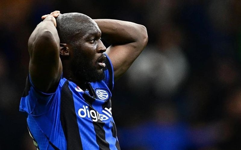 Lukaku đau đớn khi cha qua đời
